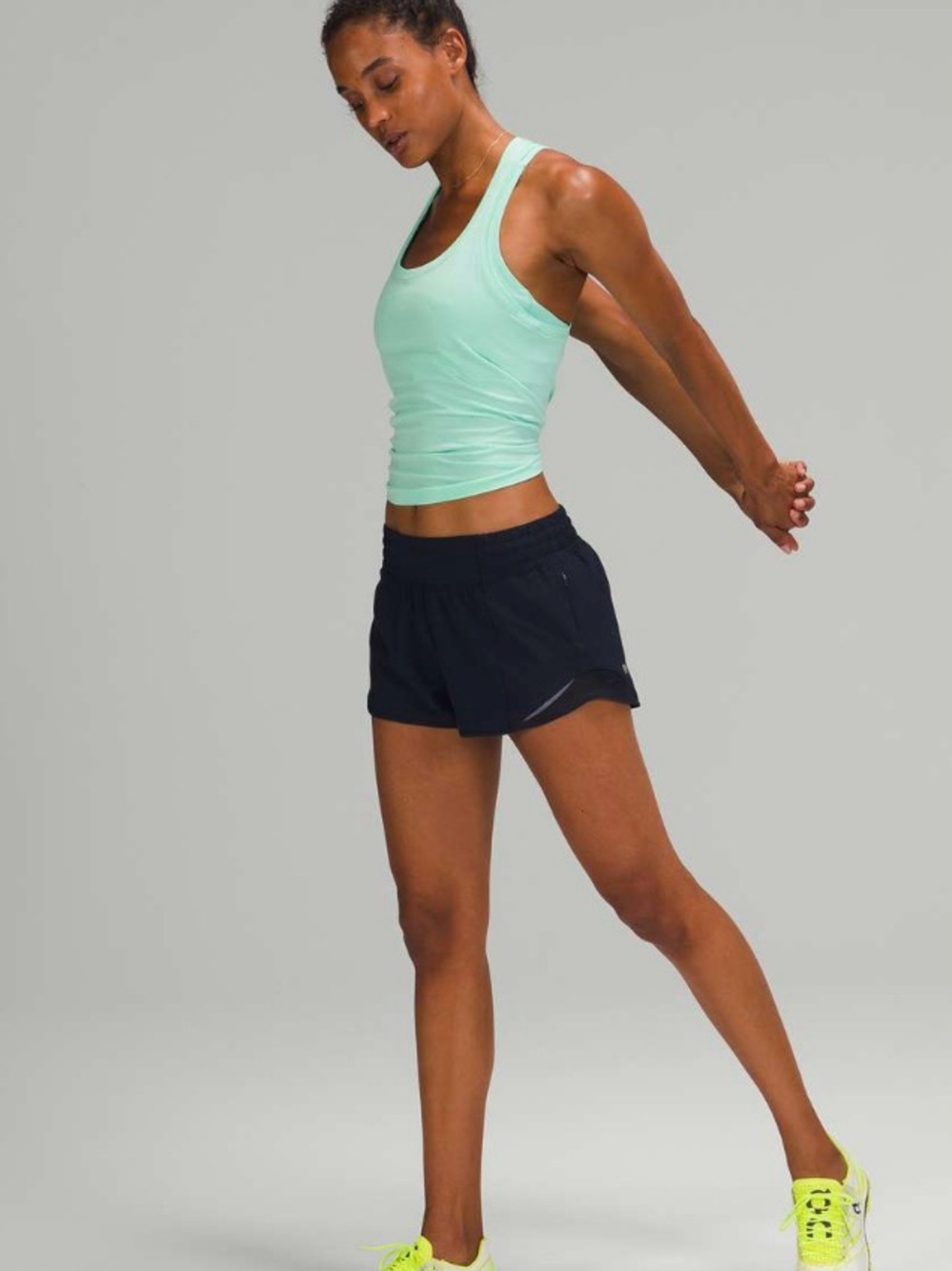 Lululemon NEW Hotty Hot High-Rise Lined Short 2.5” True Navy Blue Size : 8 NWT
